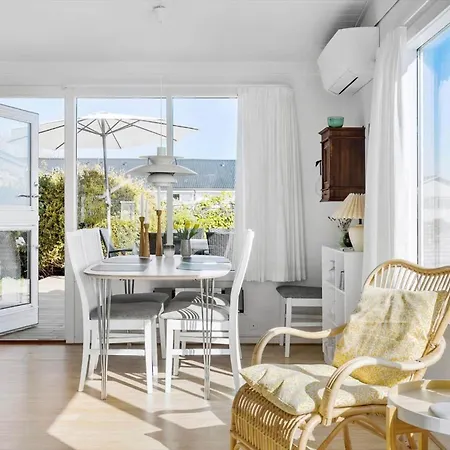 6783-allinge-lundegardsvej-12 *