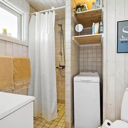 6783-allinge-lundegardsvej-12 *