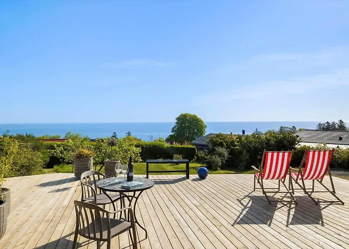 6783-allinge-lundegardsvej-12 Tatil Evi *